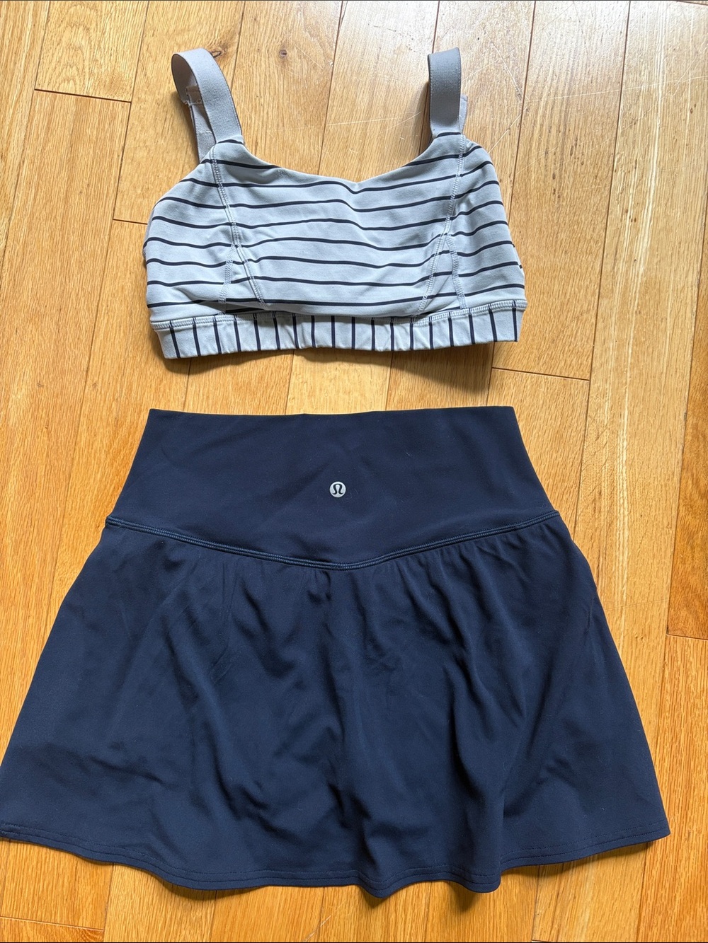 Lululemon navy align skort 8 with bonus striped sports bra- 6